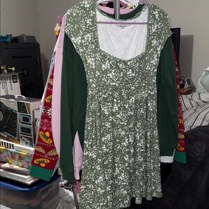 Green floral babydoll dress